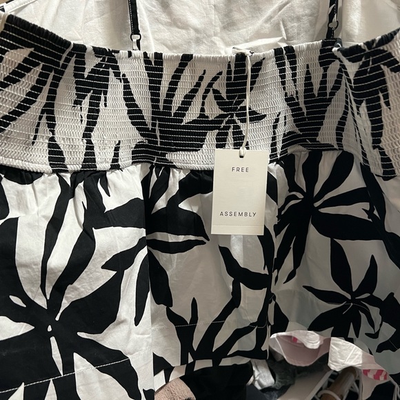 Printed Tank Top - Picture 3 of 4